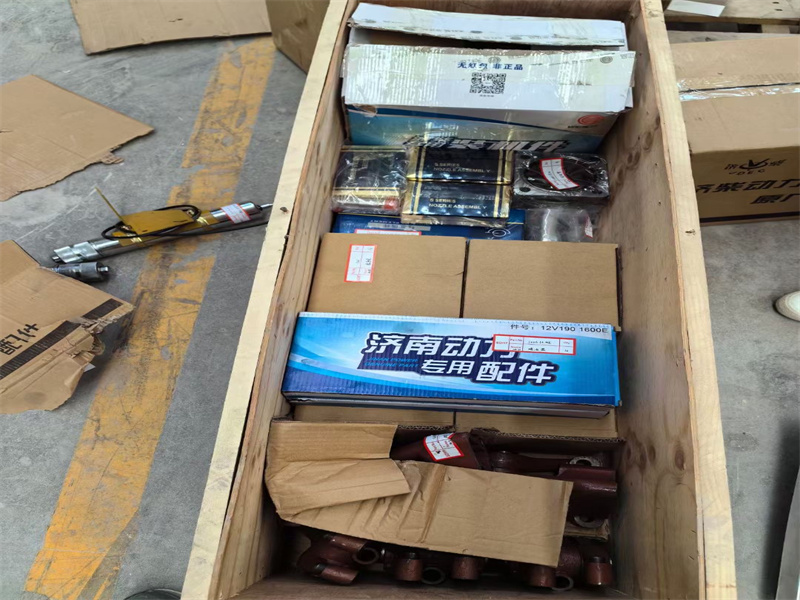 CW6200ZC-7 weichai marine boat ship diesel engine parts distributor 