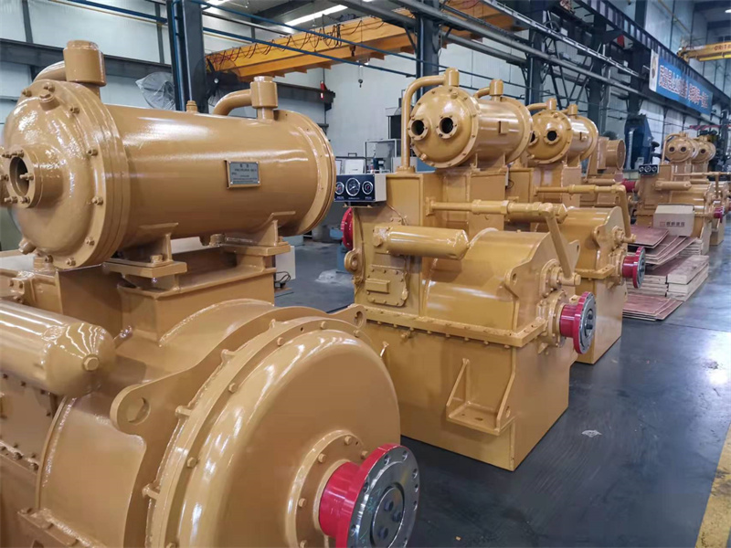 Engine Coupler