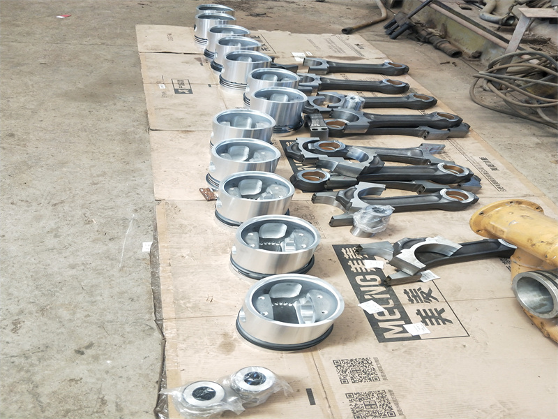 Weichai CW6200 6250 8200 8250 diesel engine parts engine connecting rod 170Z.05.20+001