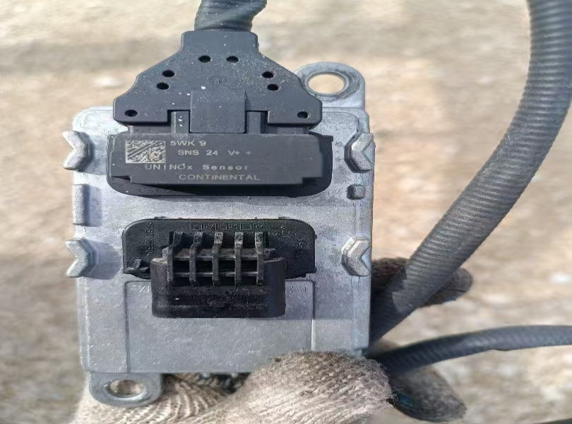 Датчик NOx арт. NOX sensor 706LC.13K.20.01 used in Jichai L20V190 