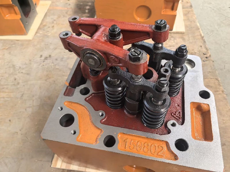 Chidong Jinan Jichai G12V190PZL cylinder head 12VB.03.00